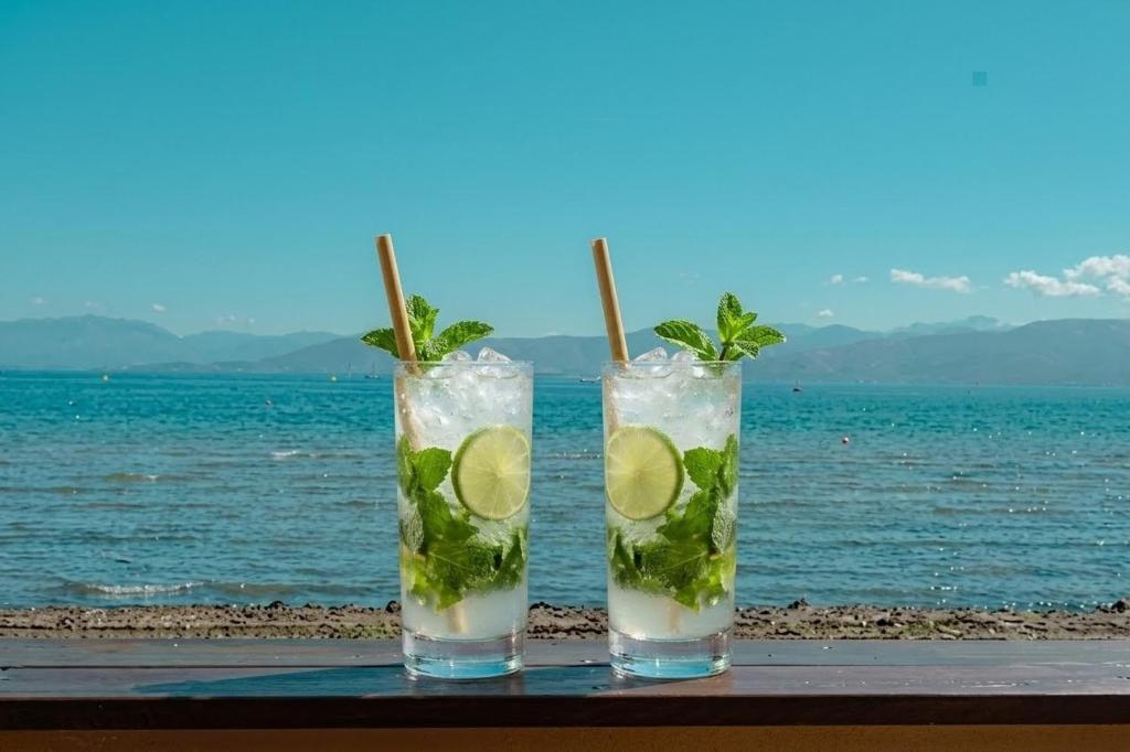 Cocktails by the sea